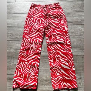 SHEIN Red and White Women’s Size Medium Pants